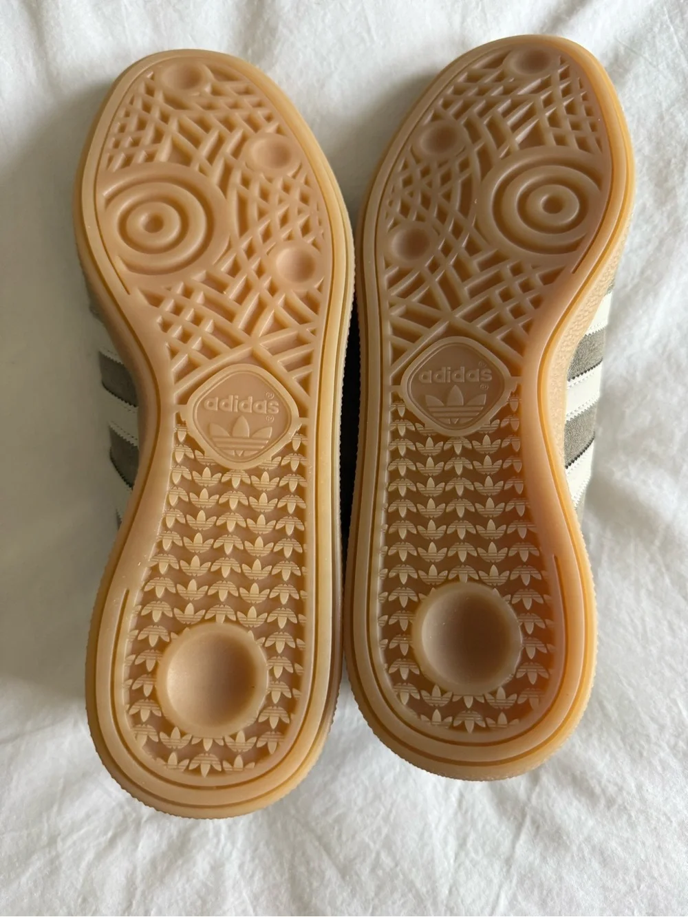 NWT Adidas Handball Spezial clay/beige